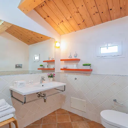 Mansarda Nell'isola - Happy Apartmán La Maddalena (Sassari)