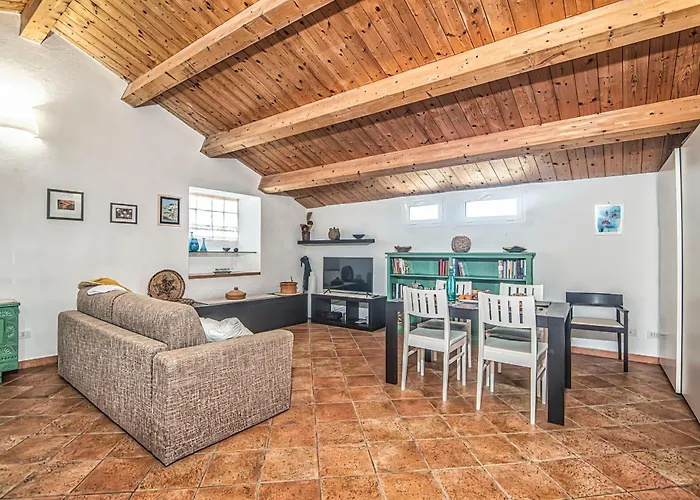 Apartment Mansarda Nell'isola - Happy